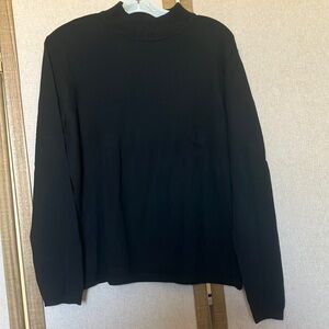 FINAL MARKDOWN Ladies Liz baker Black Sweater xl